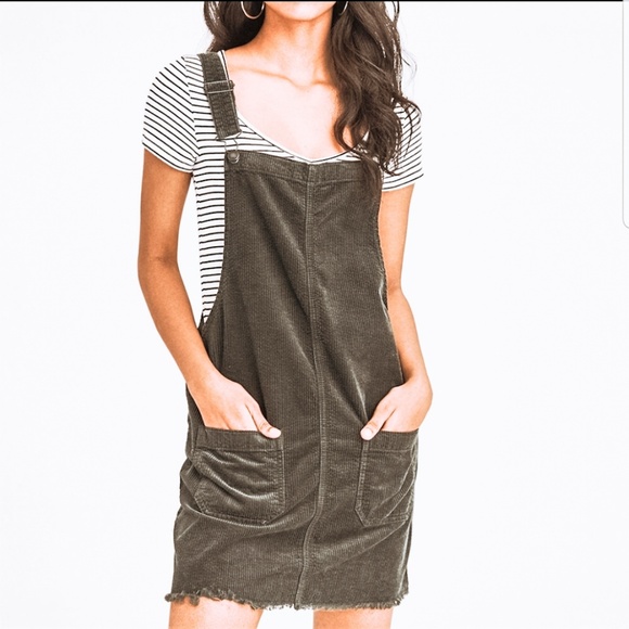 American Eagle Outfitters Dresses & Skirts - AE CORDUROY DRESS OVERALL